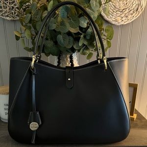 Dooney and Bourke, Large, Alto Camilla